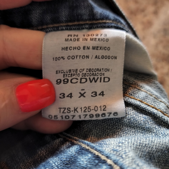 Wrangler Jean's ♡ - Picture 3 of 4